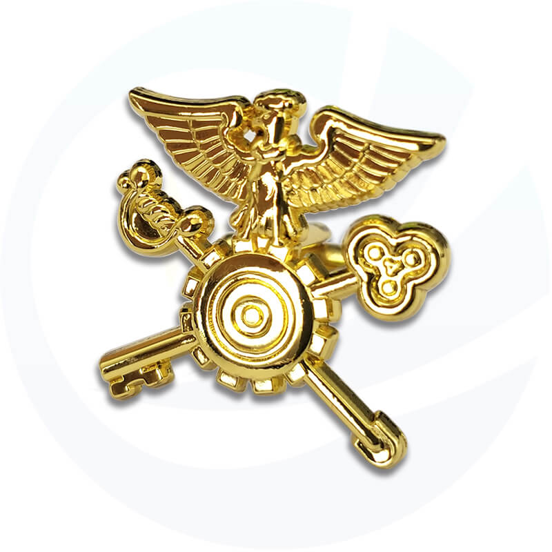 Insignia de policía militar de oro grande de bronce